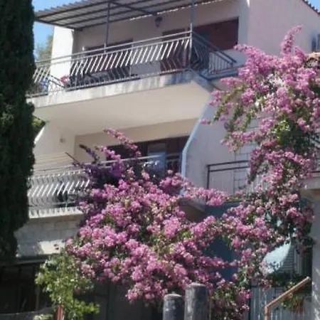 In With Sea View, Balcony, Air Conditioning, W-lan 5055-1 *