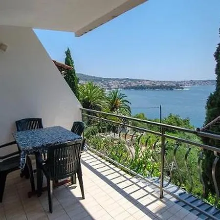 In With Sea View, Balcony, Air Conditioning, W-lan 5055-1 *