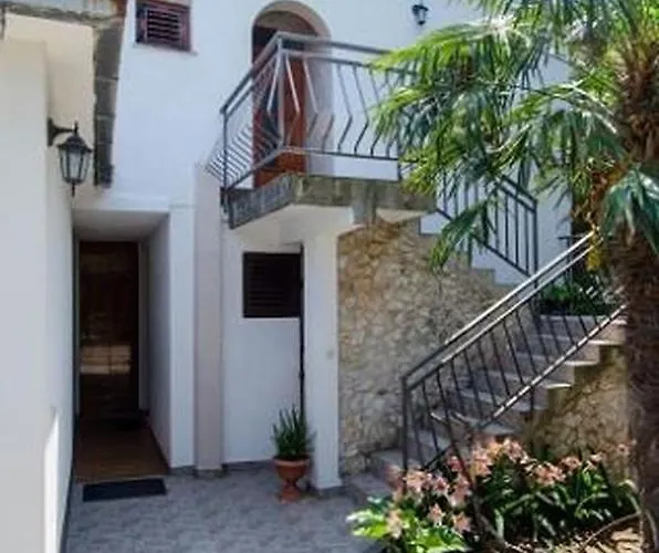 In With Sea View, Balcony, Air Conditioning, W-lan 5055-1 *